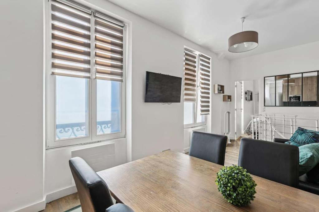 03 Tour Eiffel Appartement Pour 7 Personnes Paryż Zewnętrze zdjęcie