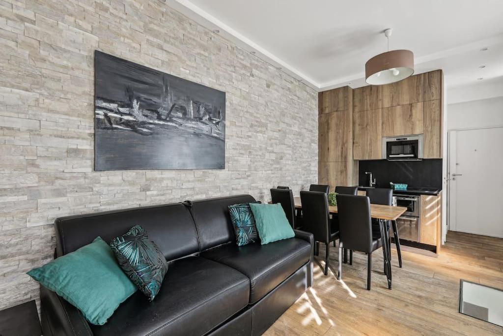 03 Tour Eiffel Appartement Pour 7 Personnes Paryż Zewnętrze zdjęcie